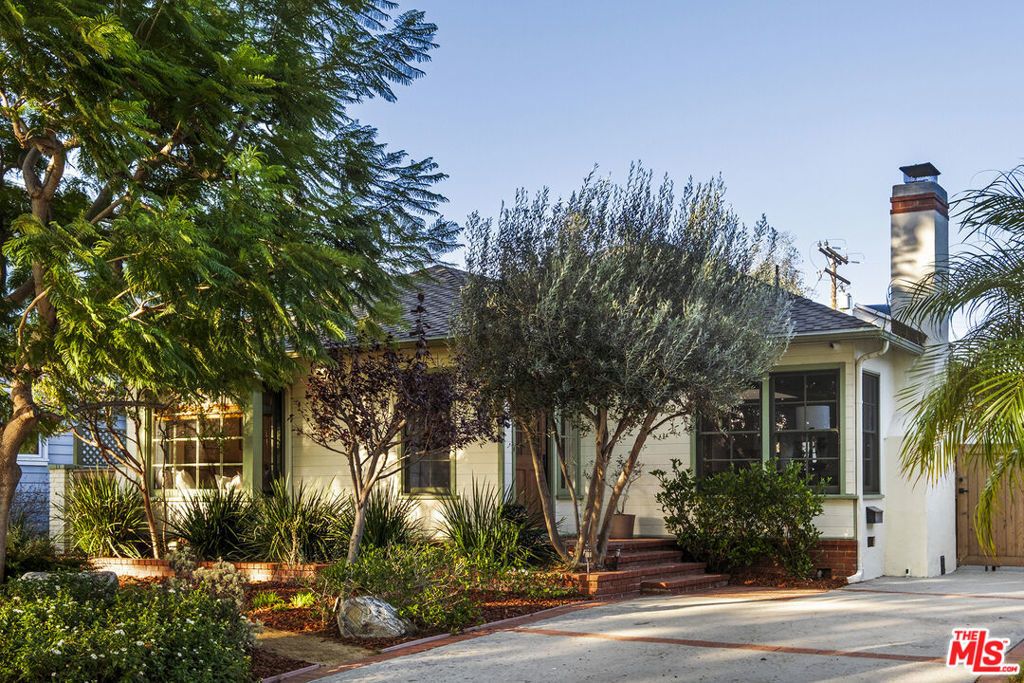 2429 26th Street, Santa Monica