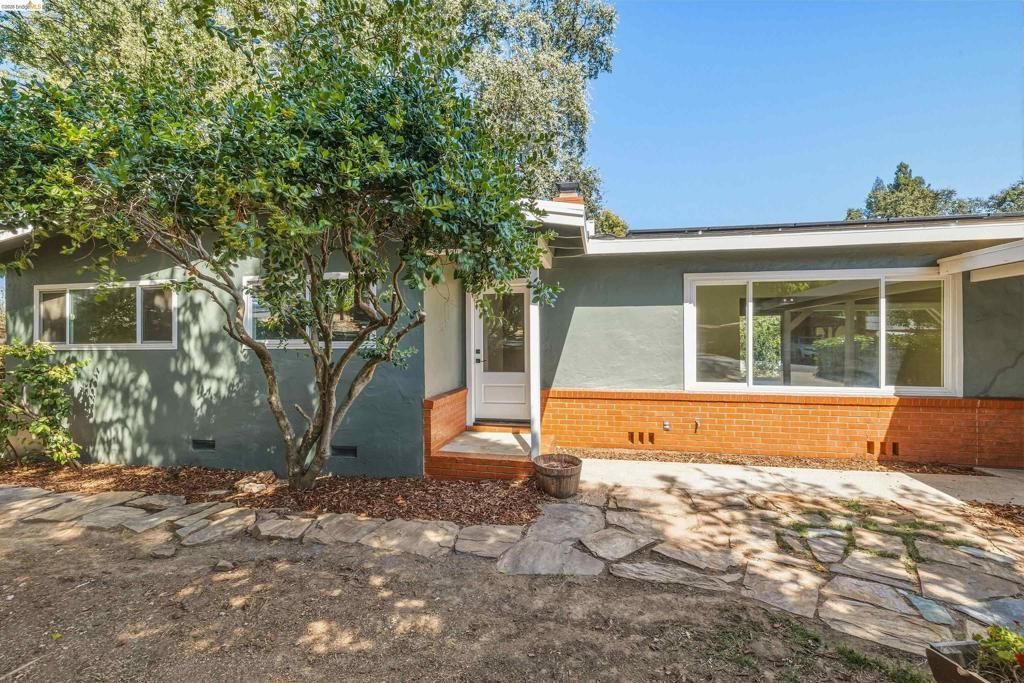 327 Calaveras Way, Sonora