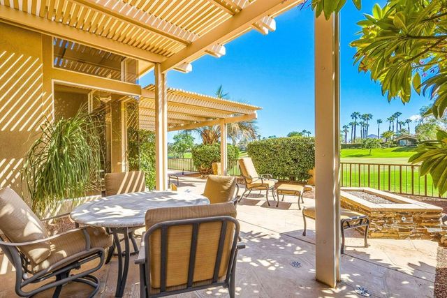 801 Deer Haven Circle, Palm Desert