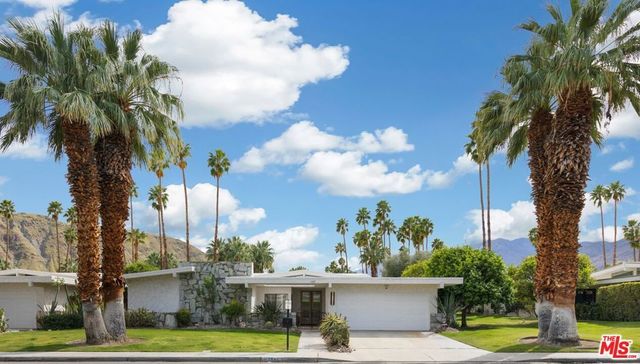 1585 E Sierra Way, Palm Springs