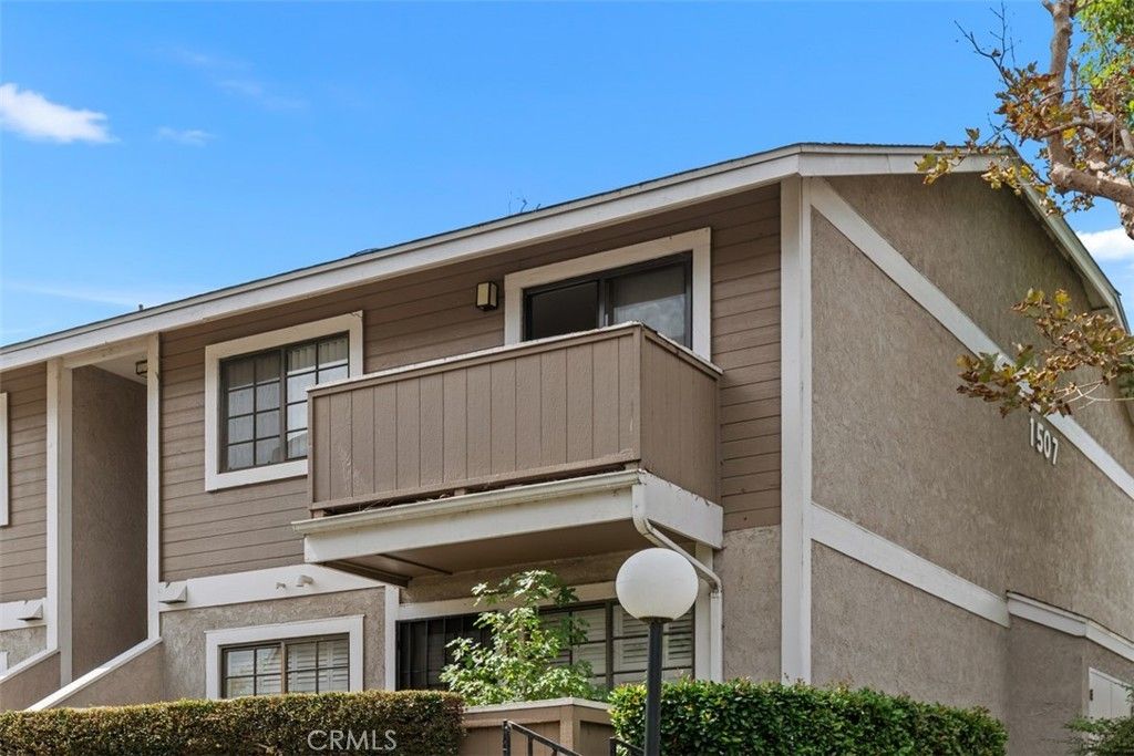 1507 S Raitt, Santa Ana