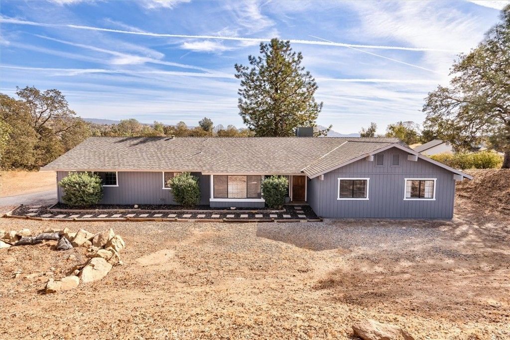 28891 Crystal Springs Court, Coarsegold