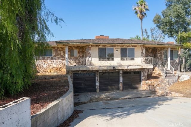 22200 Alviso, Perris