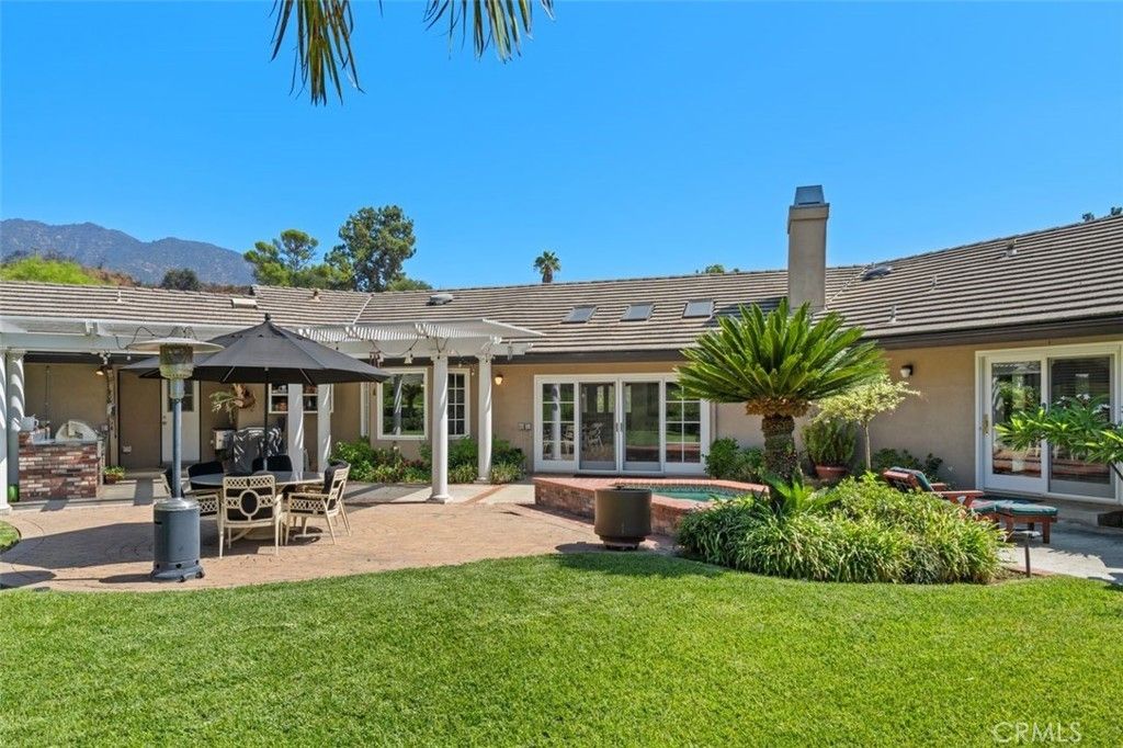 2085 Kaia Lane, Sierra Madre