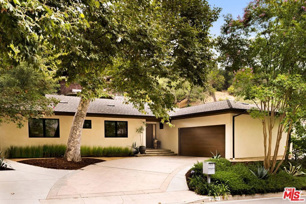 3546 Mandeville Canyon Road, Los Angeles
