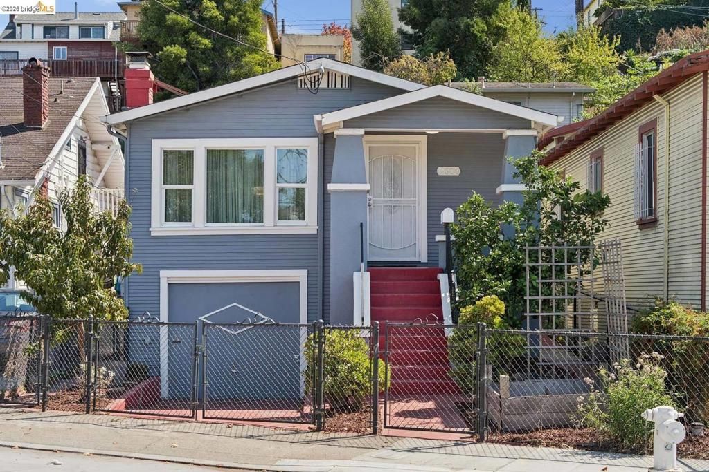 2304 14th Ave, Oakland