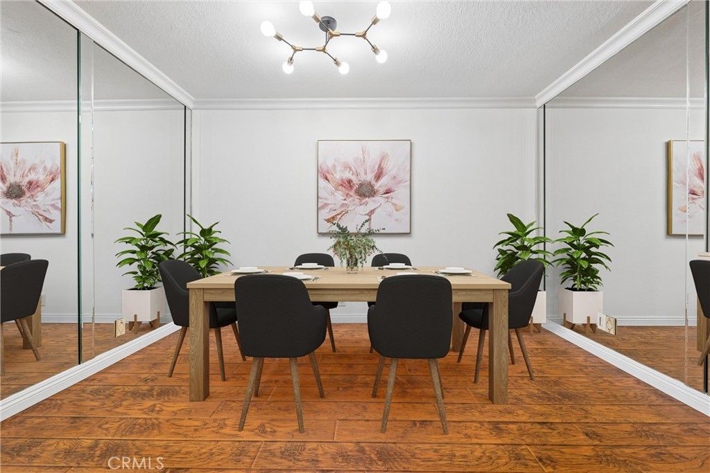 18730 Hatteras # 48, Tarzana