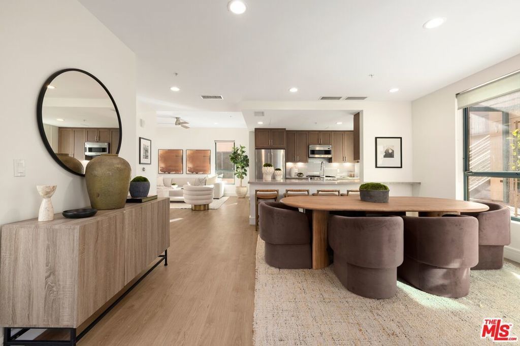 2300 Wilshire Boulevard # 217, Santa Monica