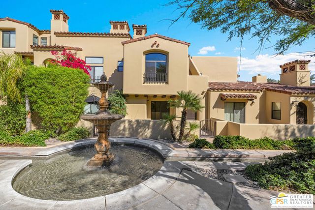 213 Villorrio Drive, Palm Springs