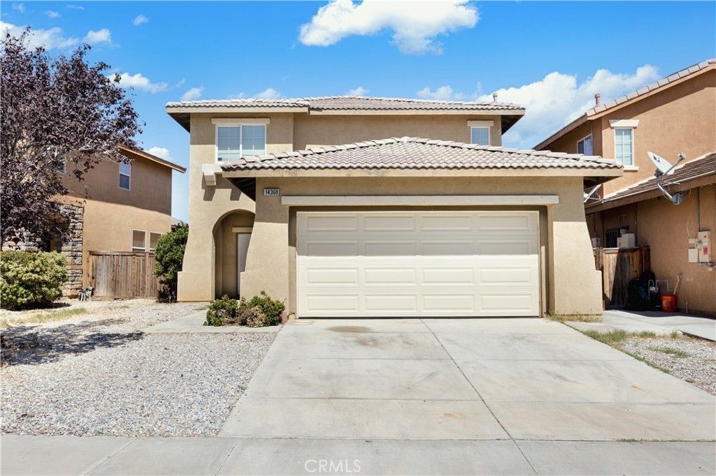 14368 Honeyhill St, Victorville
