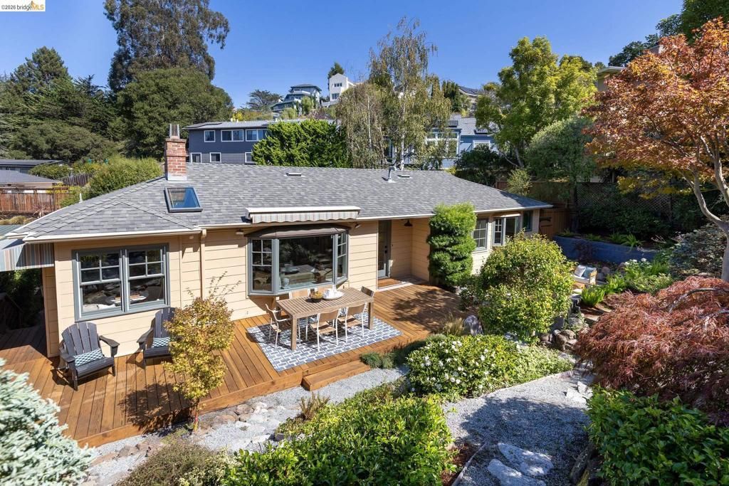 139 Buckeye Ave, Oakland
