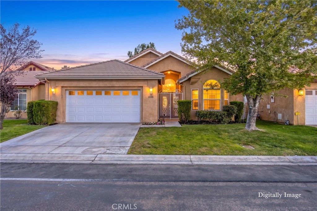 11244 Country Club Drive, Apple Valley
