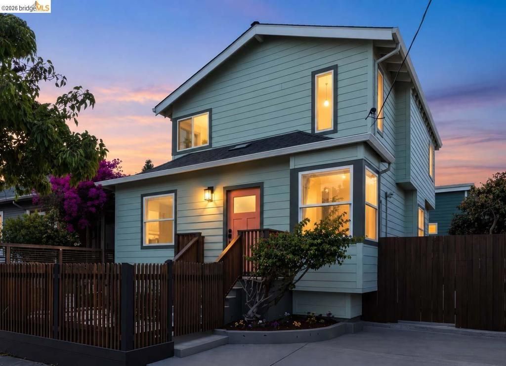 1705 Russell St, Berkeley