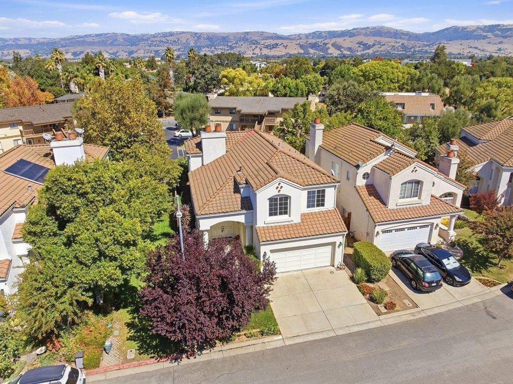 492 Via Sorrento, Morgan Hill