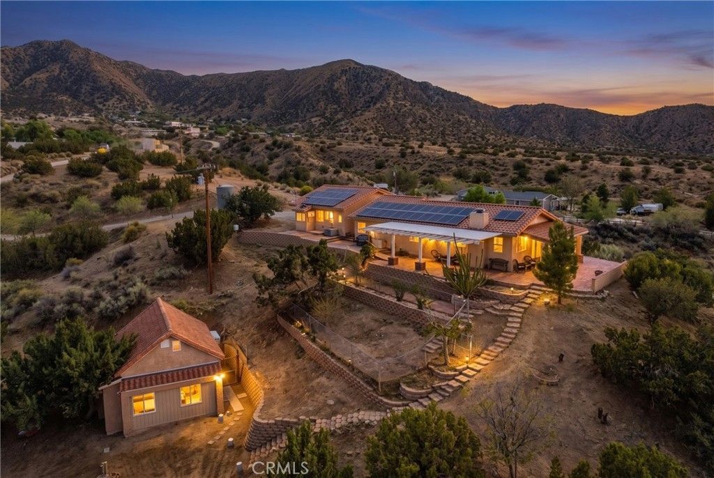 32615 Calle Del Roja, Acton