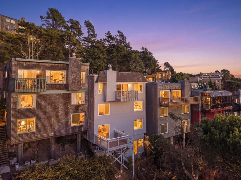 276 Gold Mine Drive, San Francisco