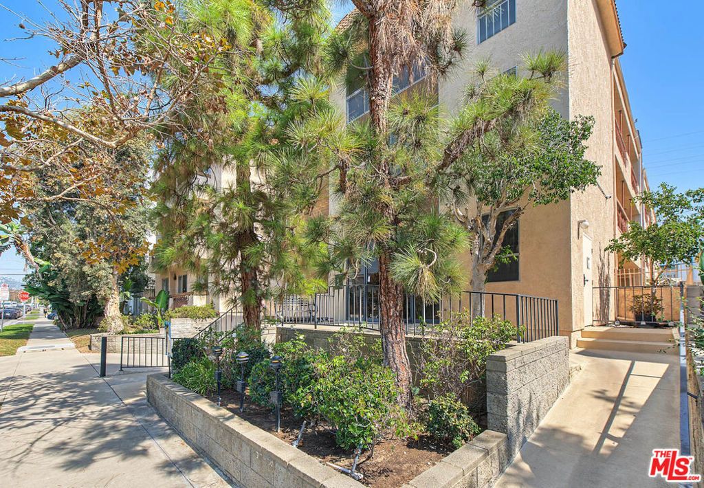 104 S Hayworth Avenue # 103, Los Angeles