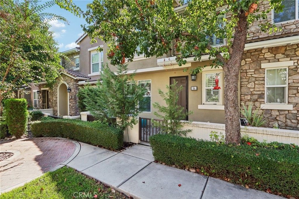 15723 Parkhouse Drive # 94, Fontana