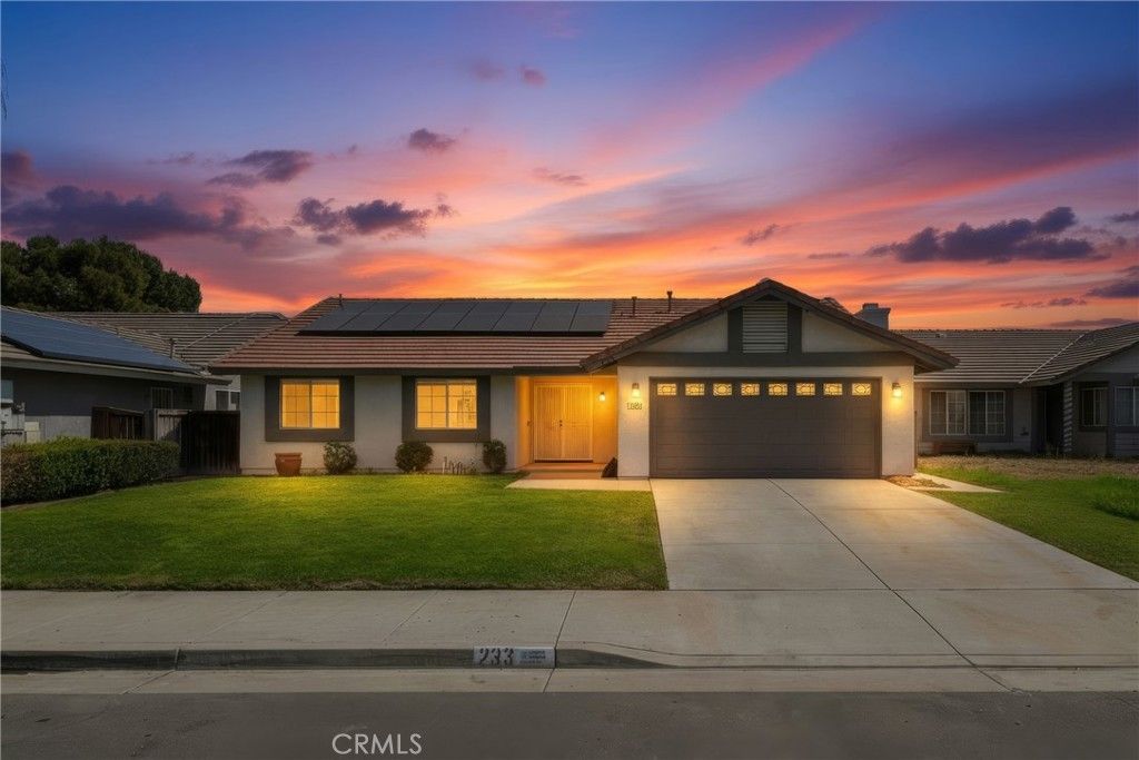 233 Castle Court, San Jacinto