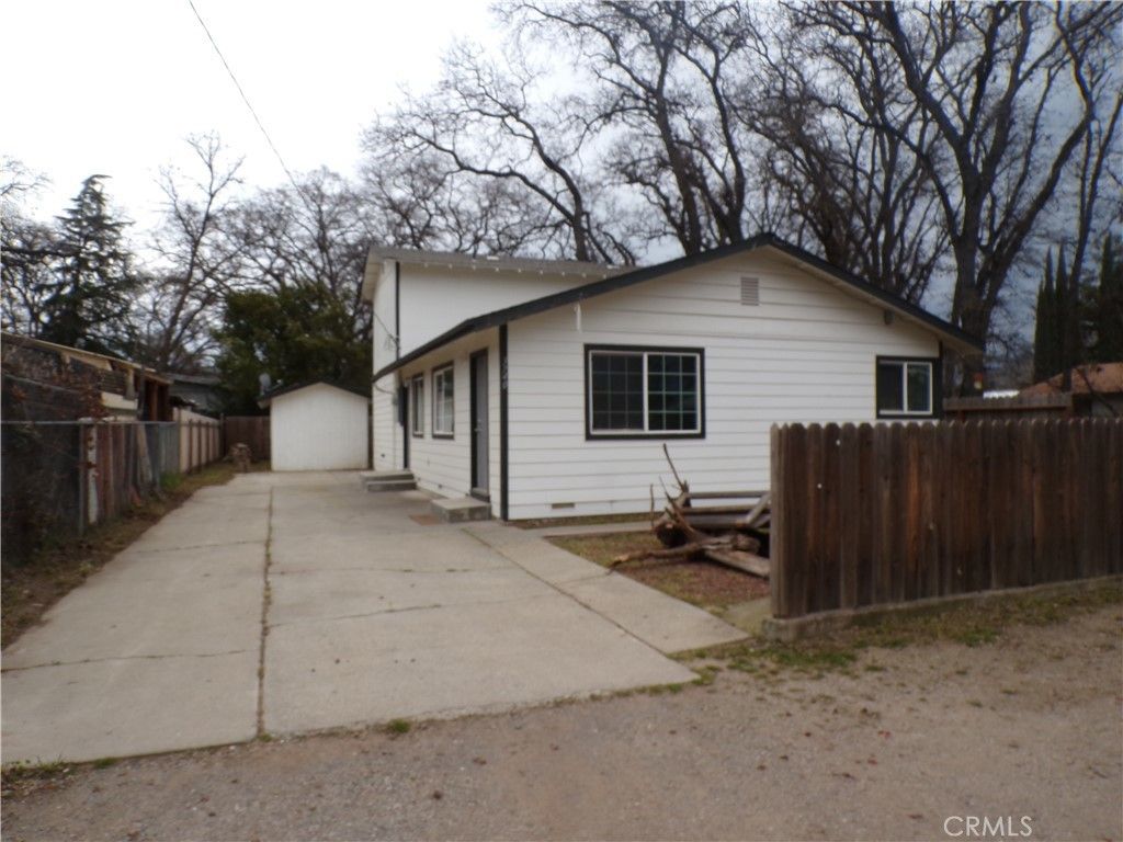 3740 Mullen, Clearlake