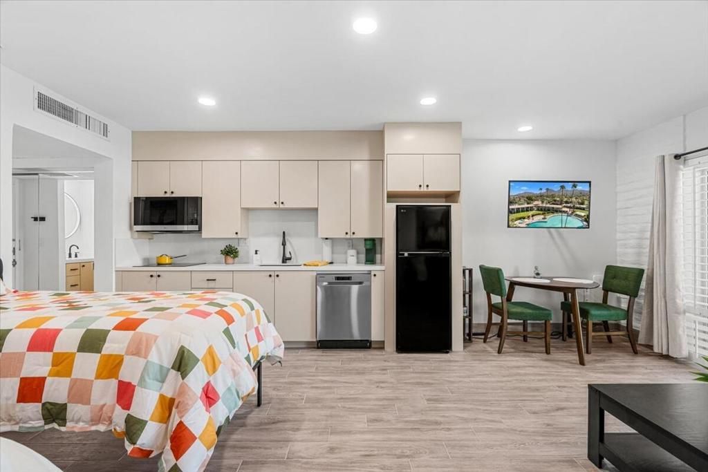 73850 Fairway Drive # 115, Palm Desert