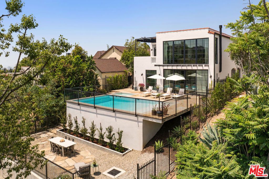 2168 Princeton Avenue, Los Angeles