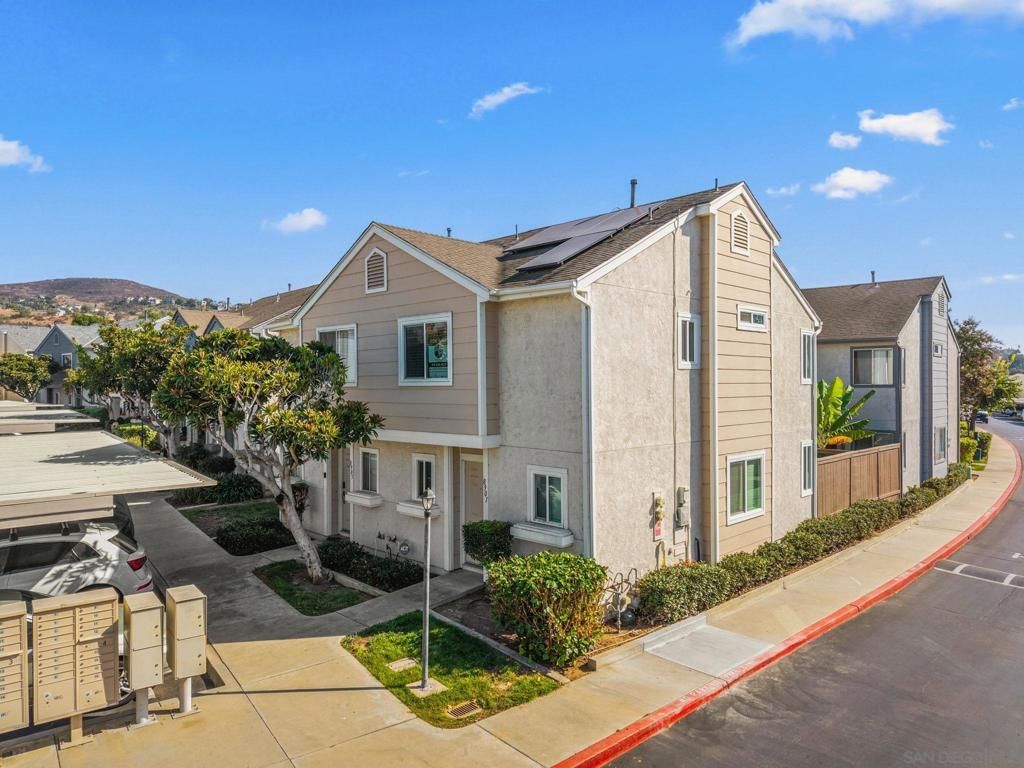 8901 Arlingdale Way, Spring Valley