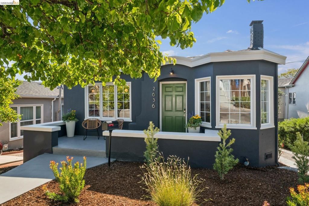 2636 Maxwell Ave, Oakland