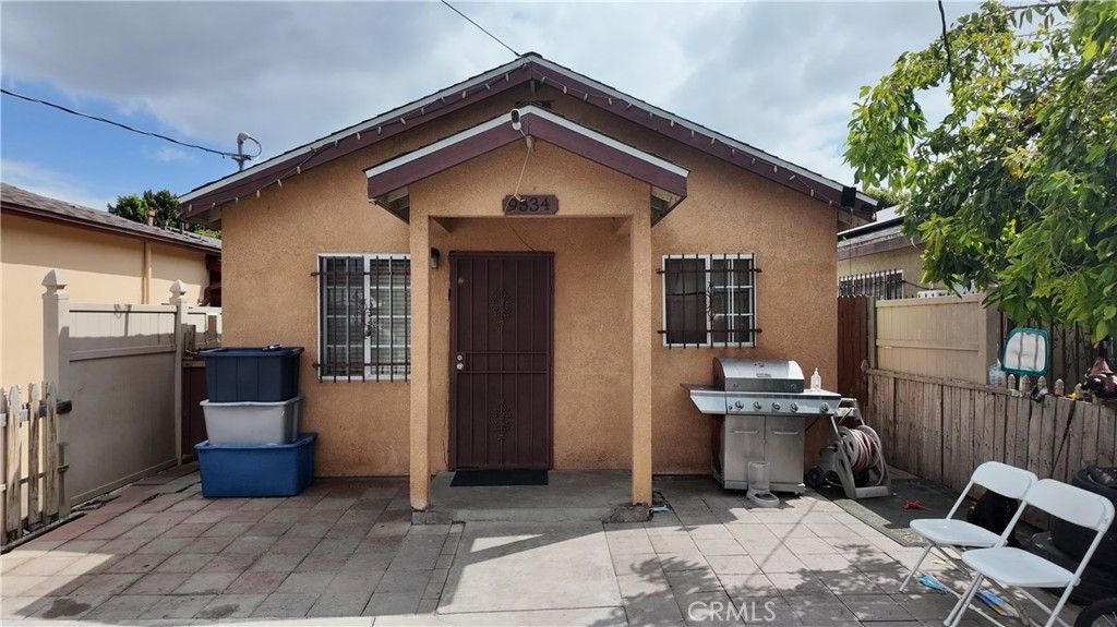 9534 Hickory, Los Angeles