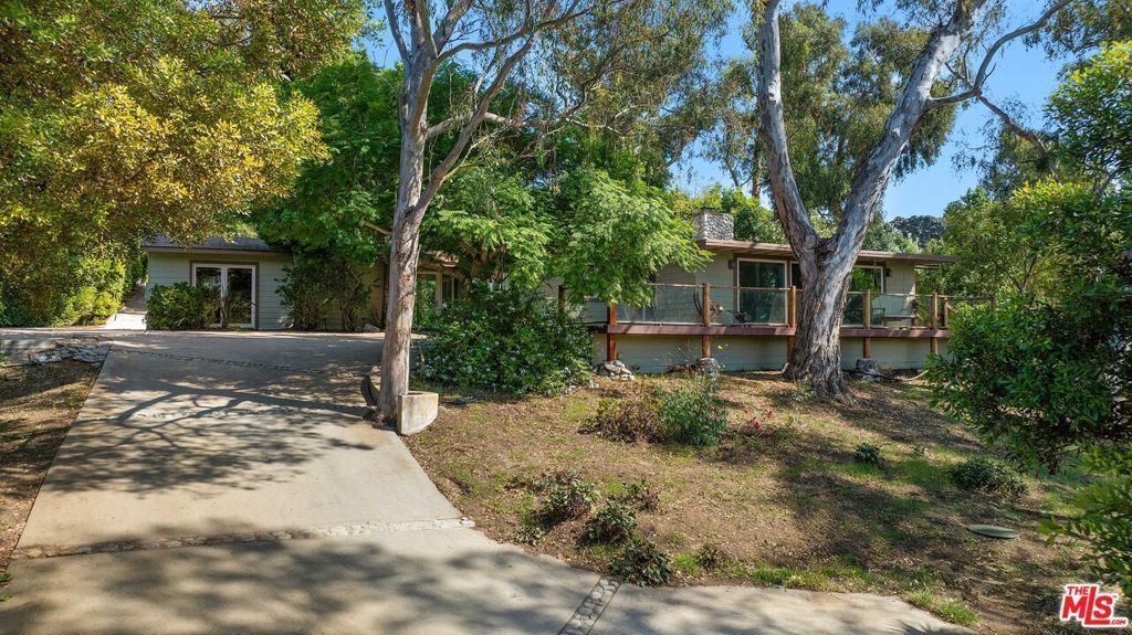 6100 Bonsall Drive, Malibu