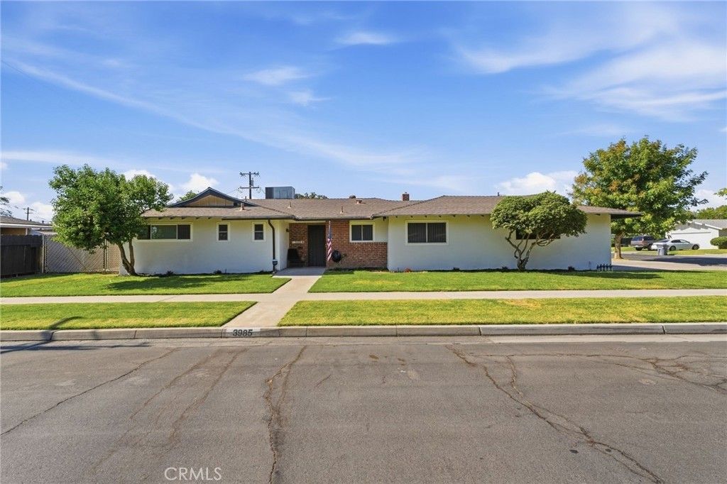 3985 N Tollhouse Road, Fresno