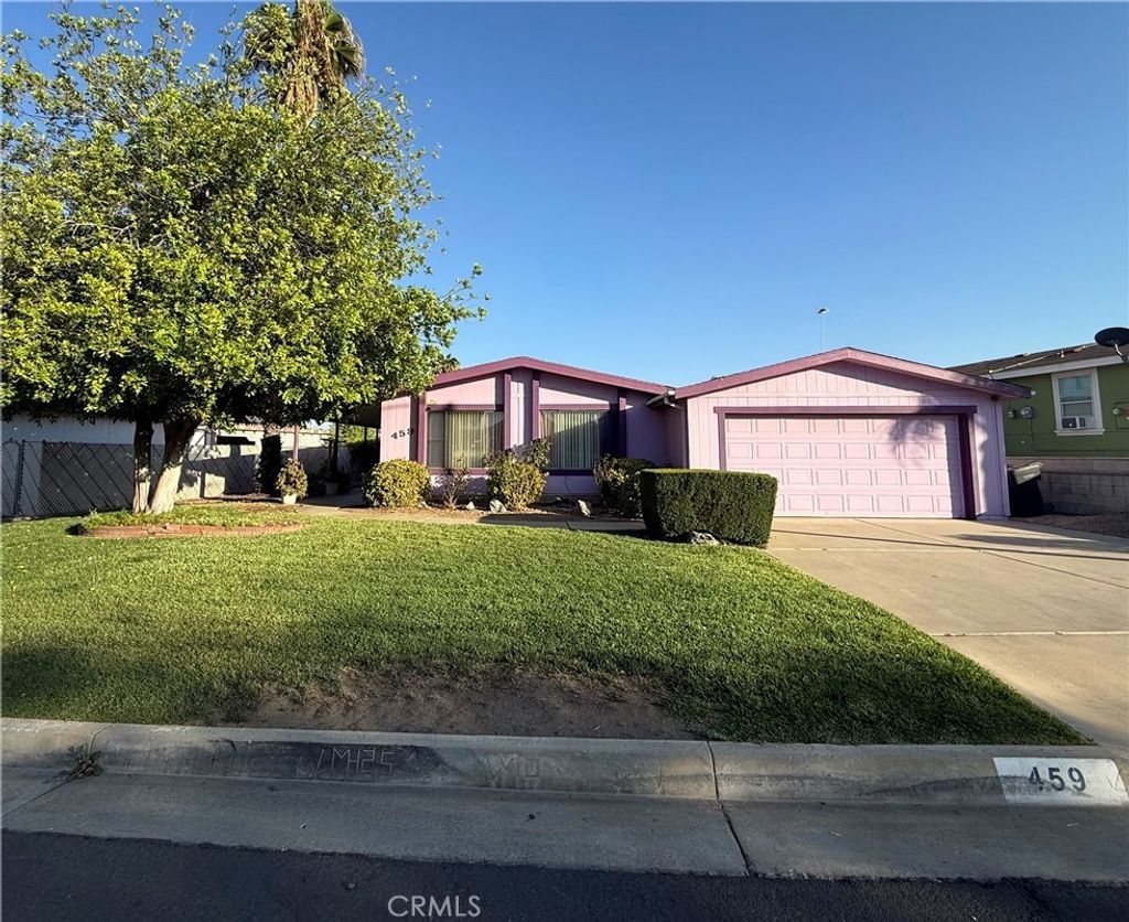 459 Highland Vista Way, Perris