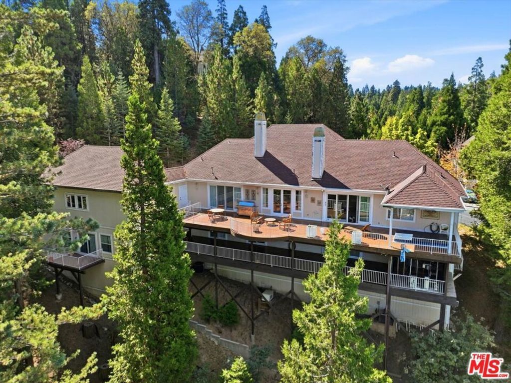 361 Redtail Hawk Lane, Lake Arrowhead