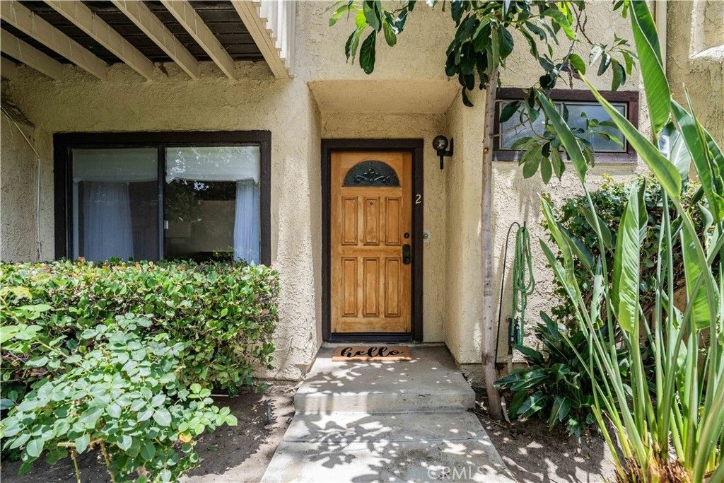 6746 Encino Avenue # 2, Lake Balboa