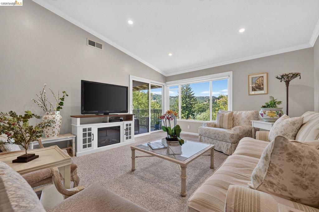 2608 Saklan Indian Drive # 3, Walnut Creek