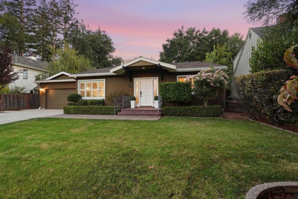 20660 Lomita Avenue, Saratoga