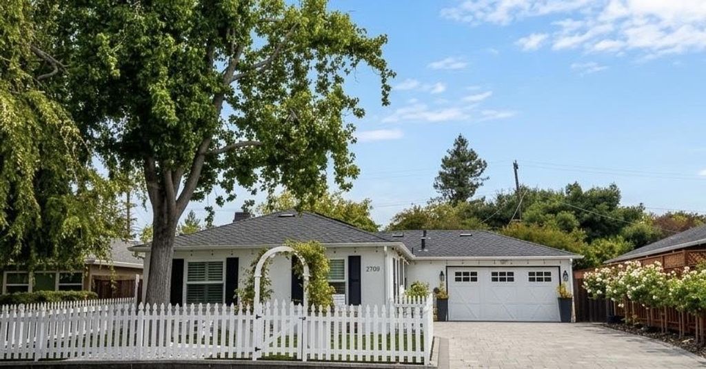 2709 Carolina Avenue, Redwood City