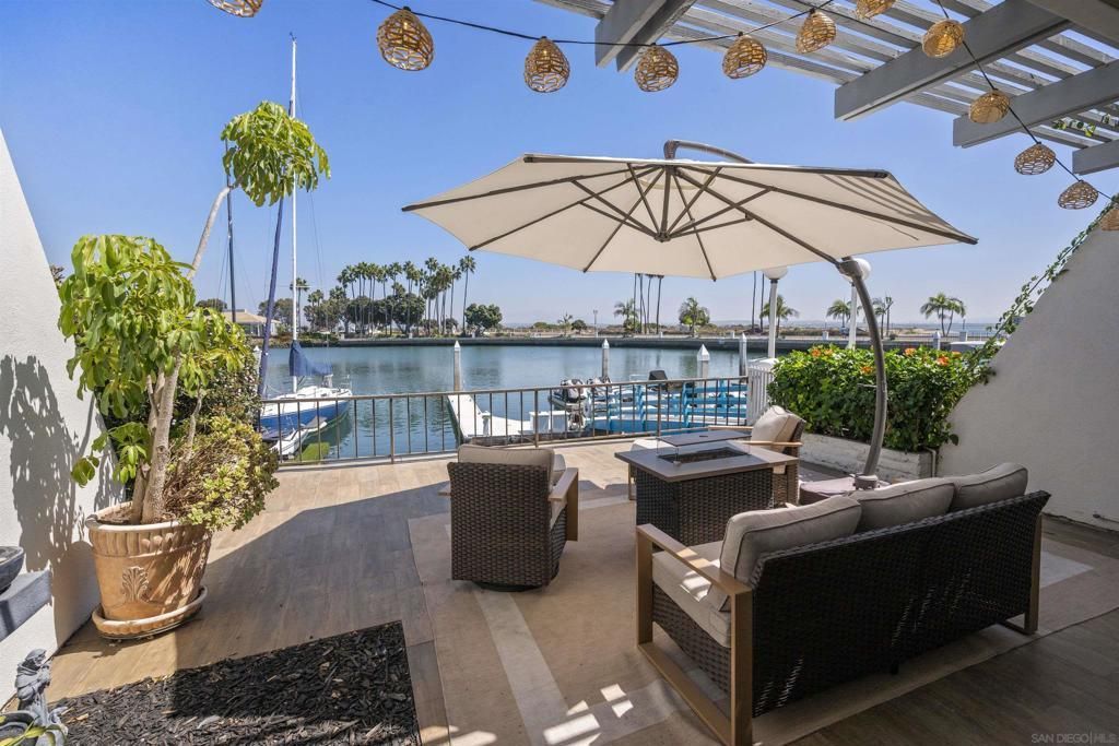 13 Antigua Court, Coronado
