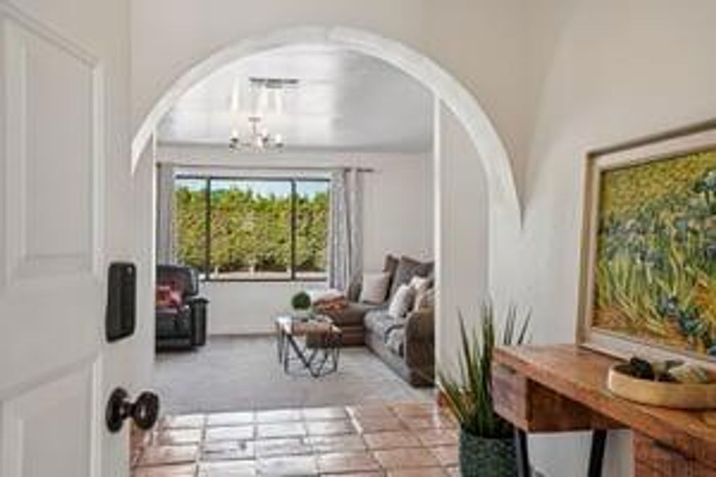 67140 Ovante Road, Cathedral City
