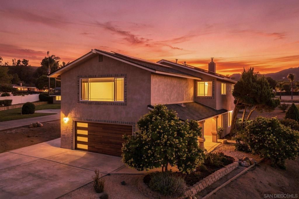 23638 Barrego Way, Ramona