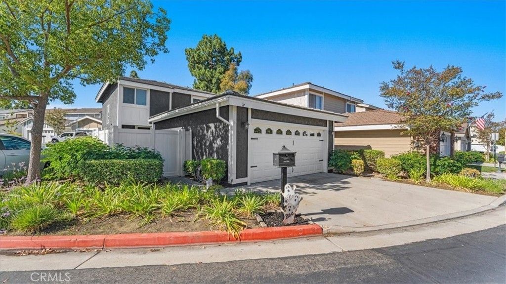 921 S Ridgecrest Circle, Anaheim