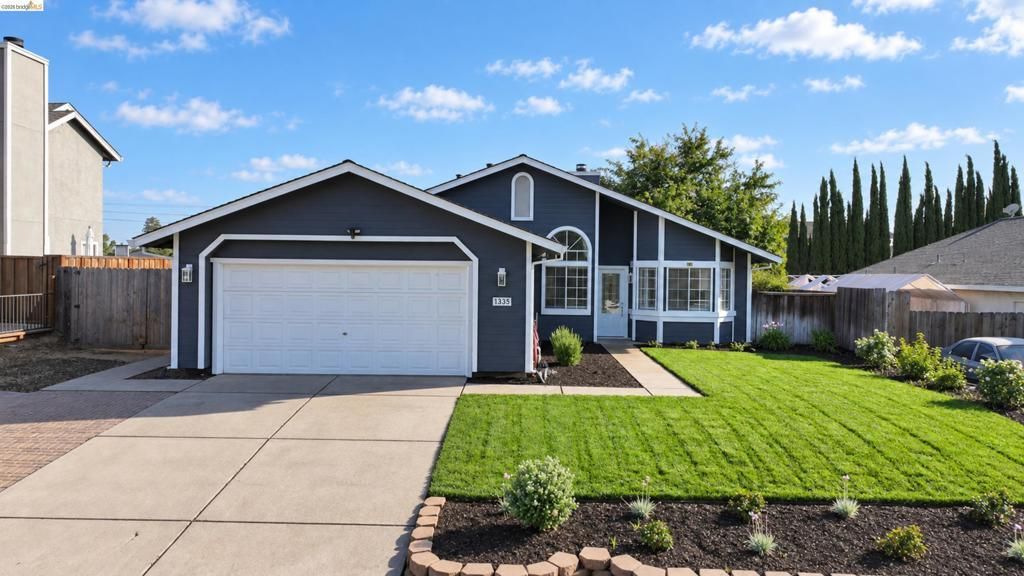 1335 Chianti Way, Oakley