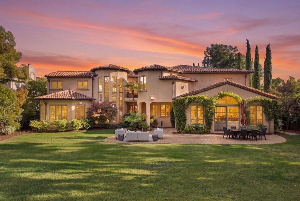 5 Colton Court, Redwood City