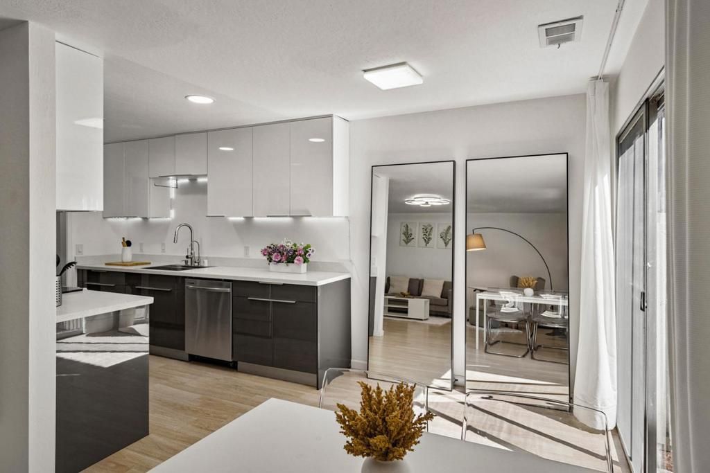 255 S Rengstorff Avenue # 139, Mountain View