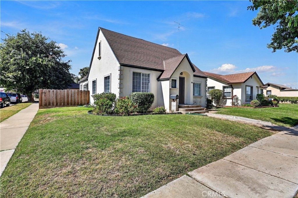 91 6th, Gustine