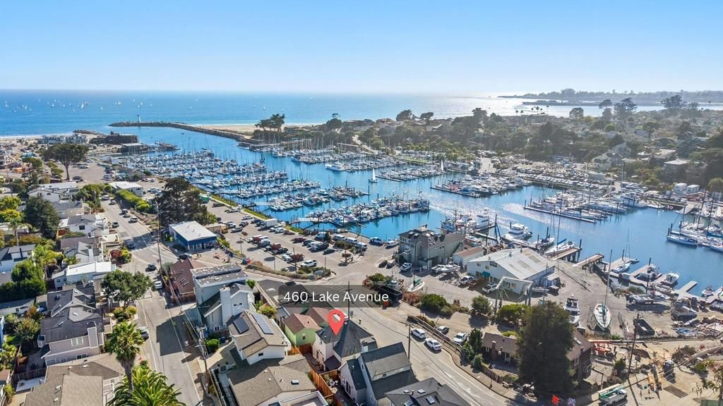 460 Lake Avenue, Santa Cruz