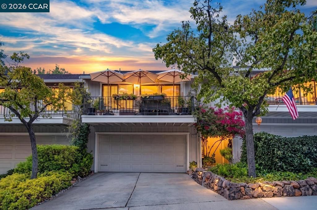 2454 Heatherleaf Ln # 3, Martinez