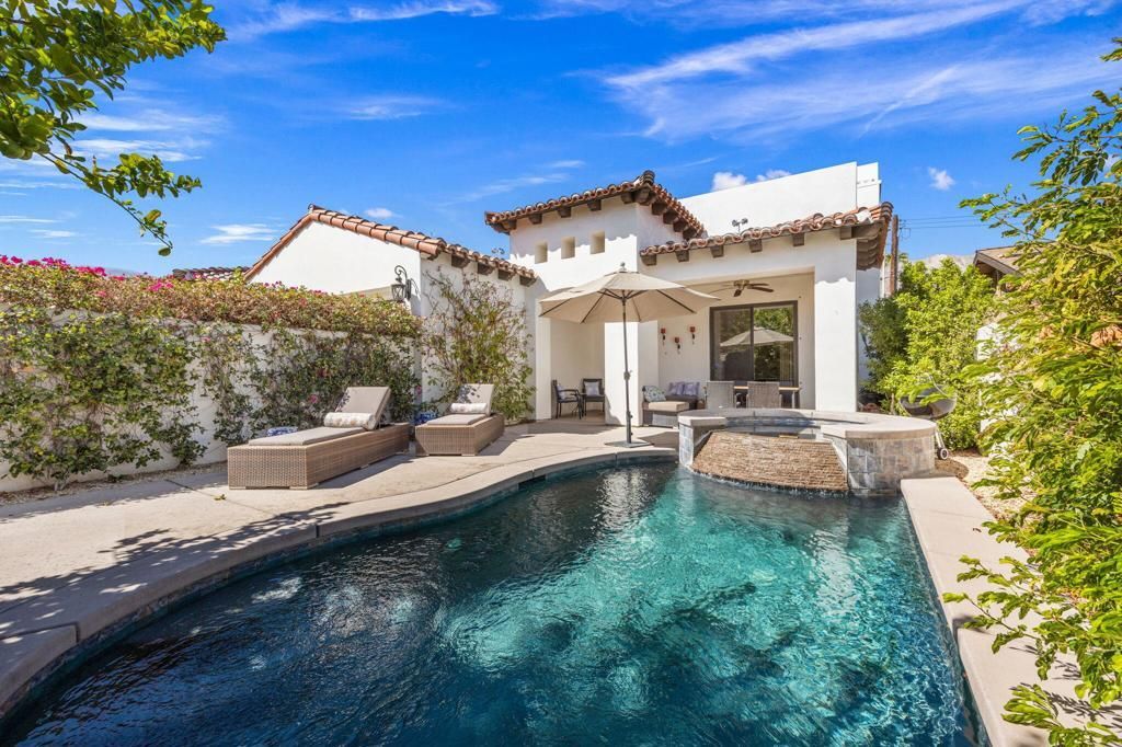 53385 Avenida Mendoza, La Quinta