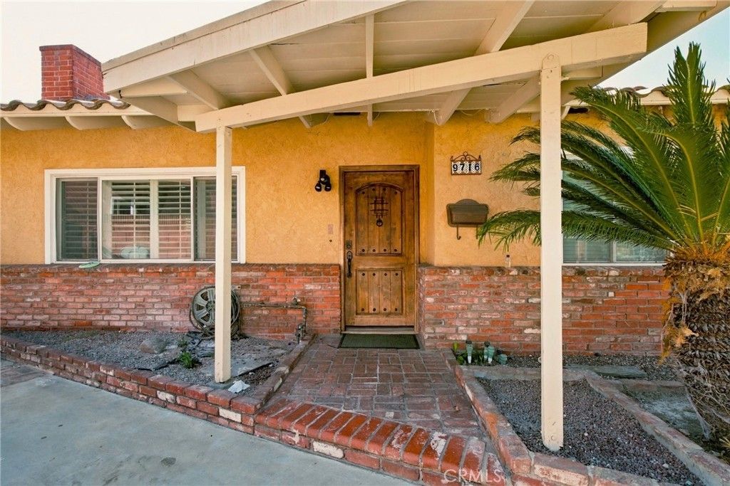 9716 Washington, Pico Rivera
