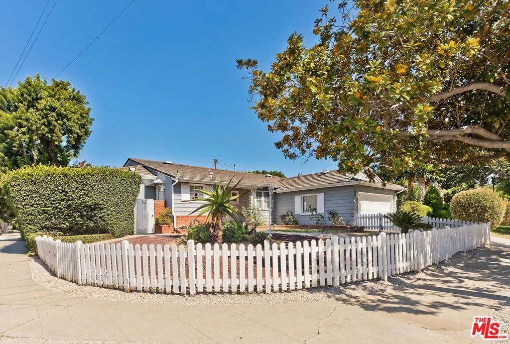 11637 Charnock Road, Los Angeles